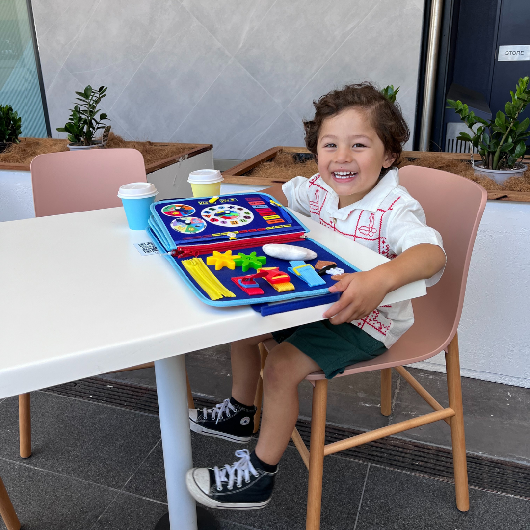 Kiddora™ Montessori Aktivite Çantası  | 8’i 1 Arada